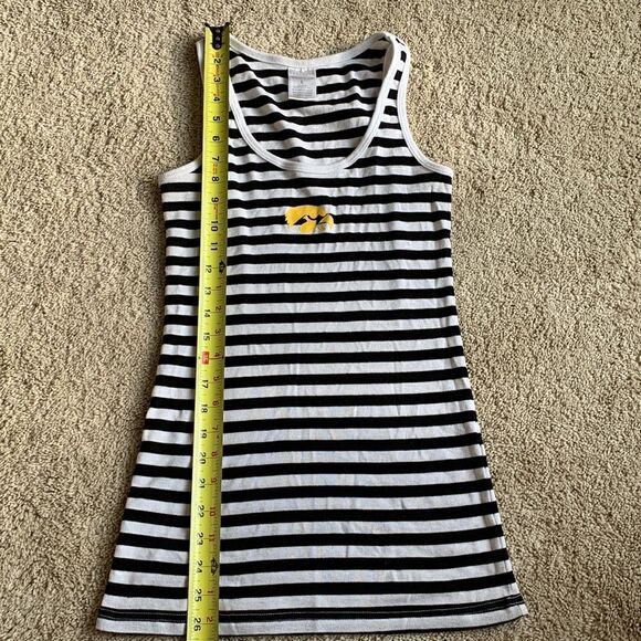 IOWA HAWKEYES vintage tailgate tank top black striped size women’s large - Picture 5 of 6
